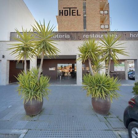 Hotel Moya Navalmoral De La Mata Exteriér fotografie